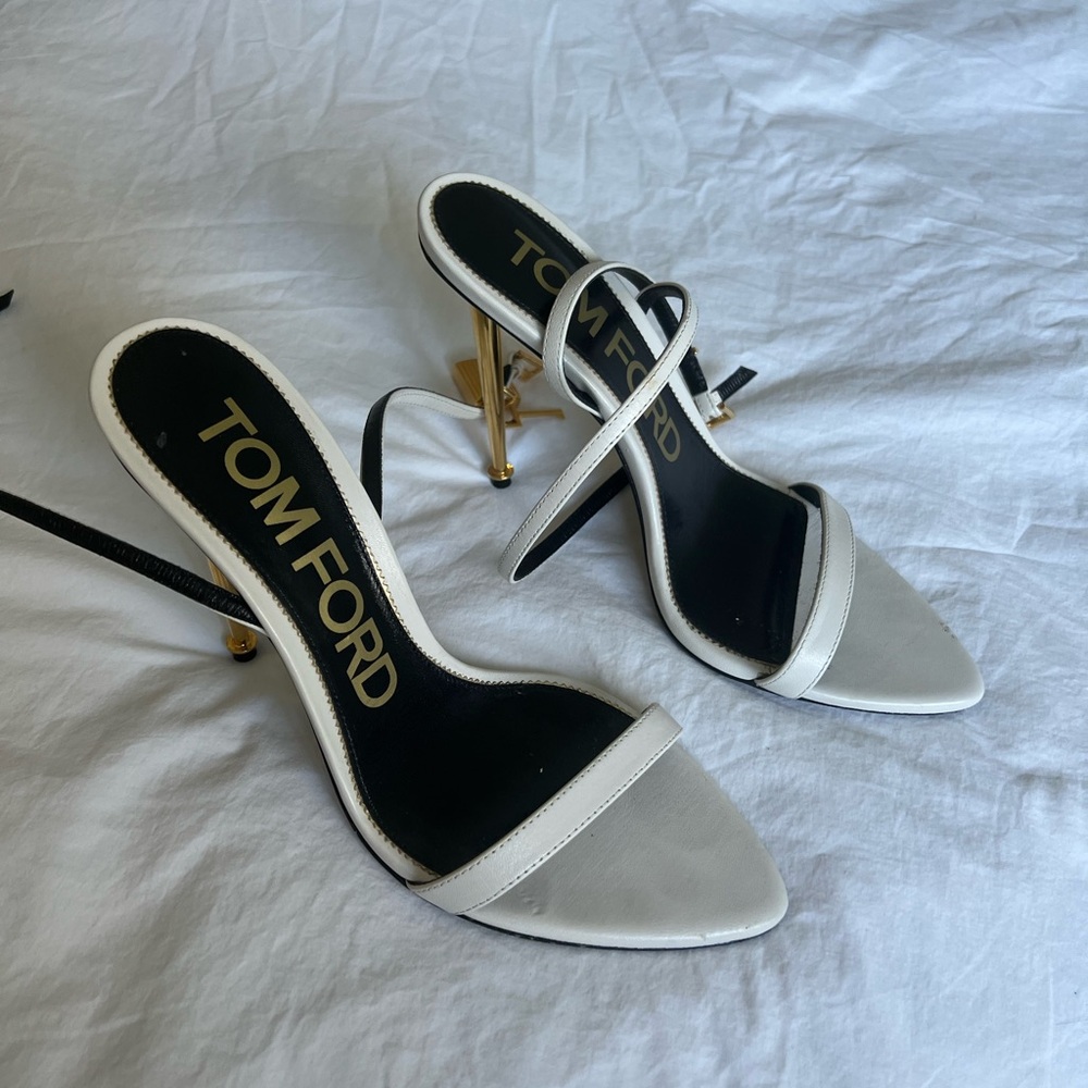 TOM FORD 
white pointy naked sandals